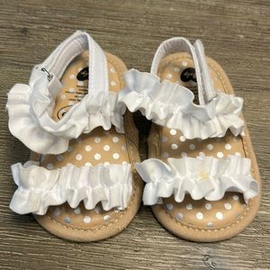 Baby girl sandals 0-6 months, white
